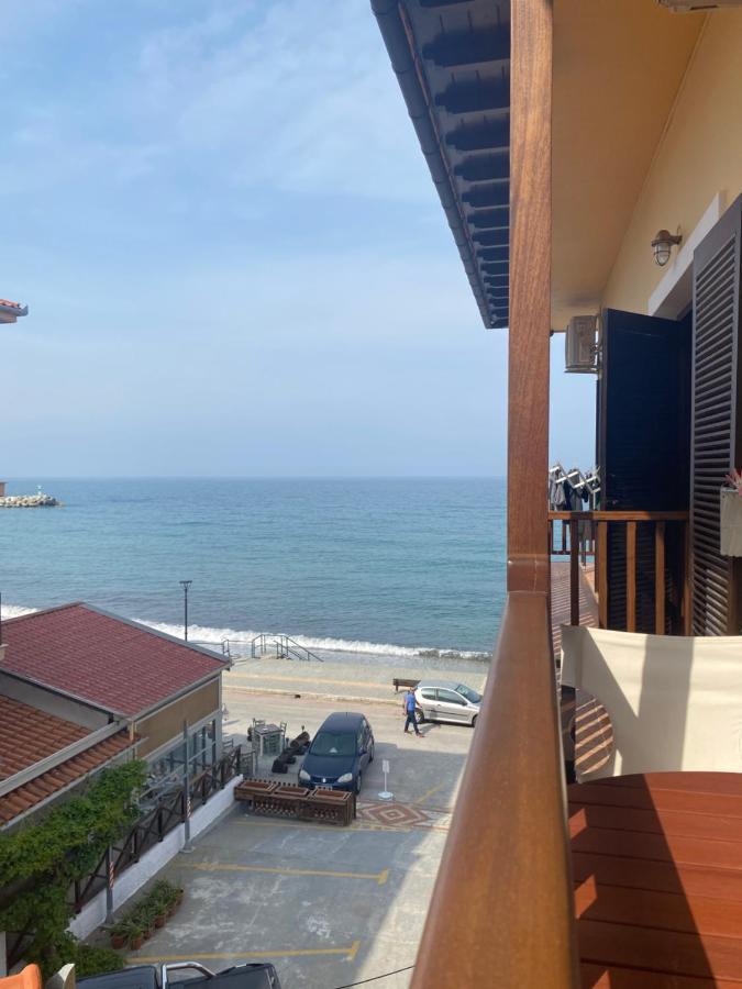 Amelia Beach Apartments Agios Ioannis  Exterior photo