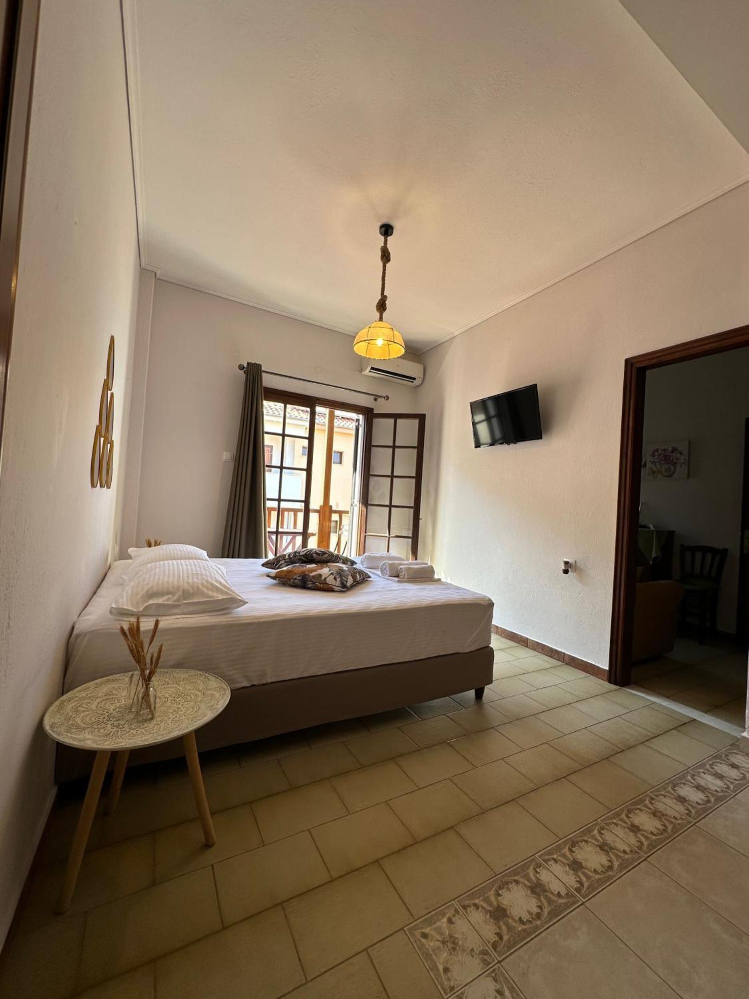 Amelia Beach Apartments Agios Ioannis  Exterior photo