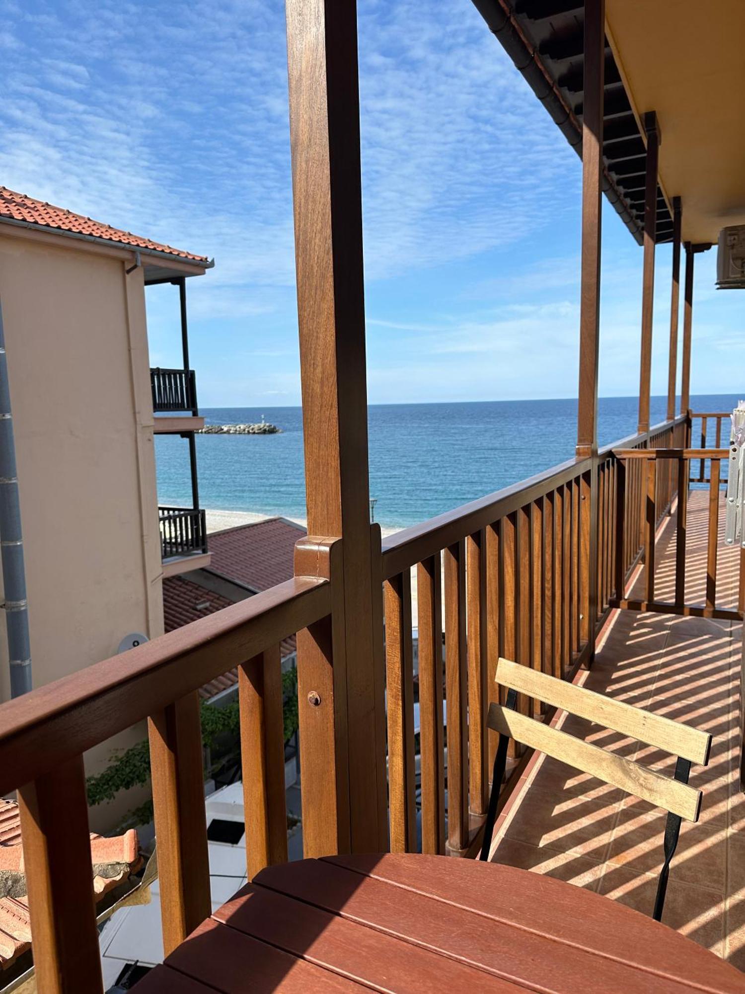 Amelia Beach Apartments Agios Ioannis  Exterior photo